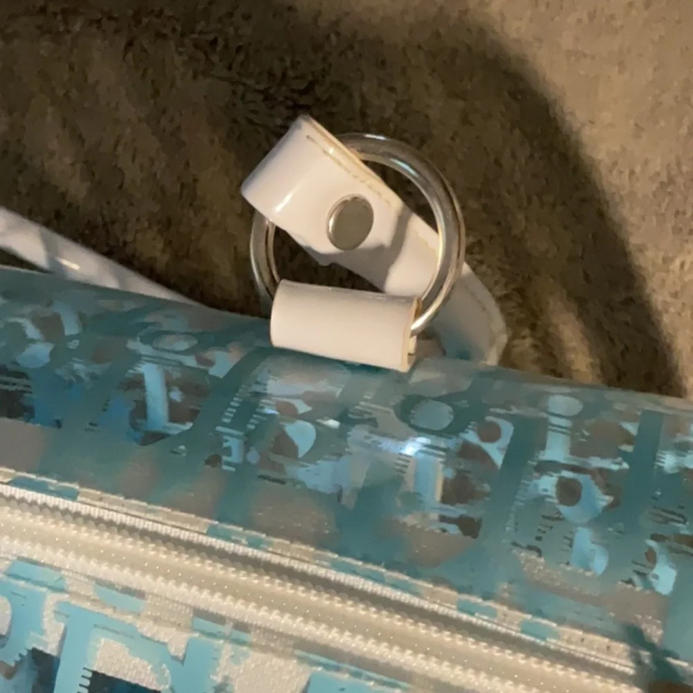 Trendy Clear Blue White Cosmetic Stadium Bag with Vintage Charm - Picture 6 of 9